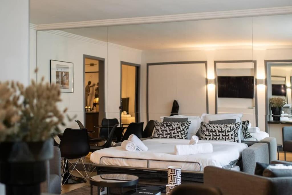Appartement De Luxe Avenue Montaigne Paris Extérieur photo